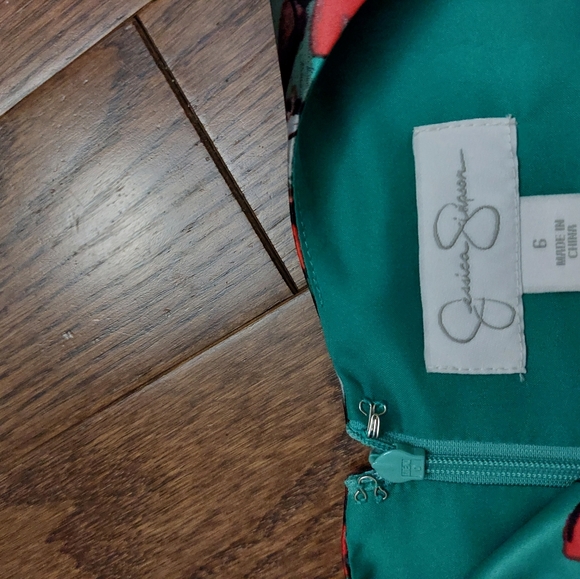 Jessica Simpson green faux wrap dress - Picture 4 of 6